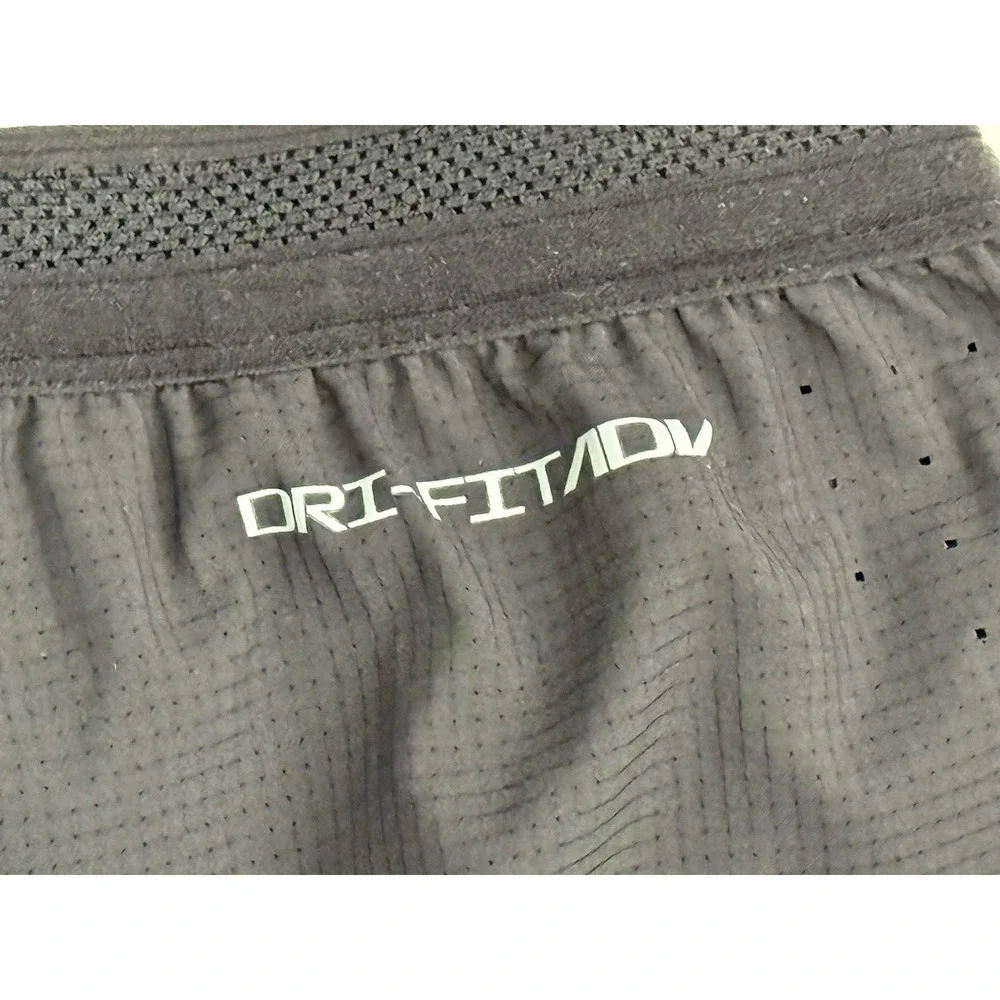 NIKE AeroSwift Dri-FIT‎ ADV 2